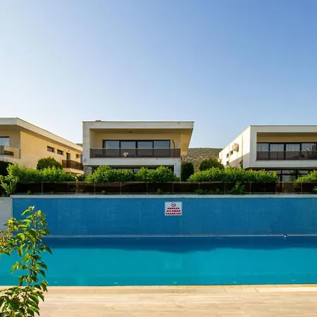 Deluxe Vila *